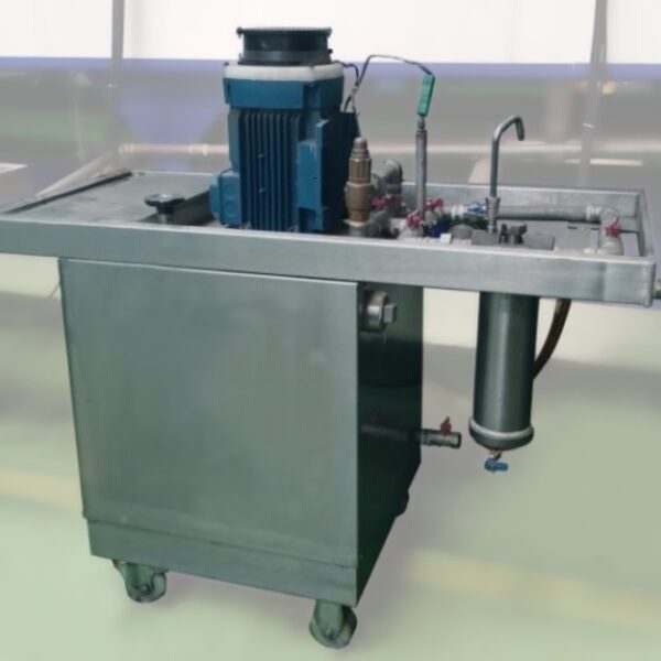 TANK 2 600x600